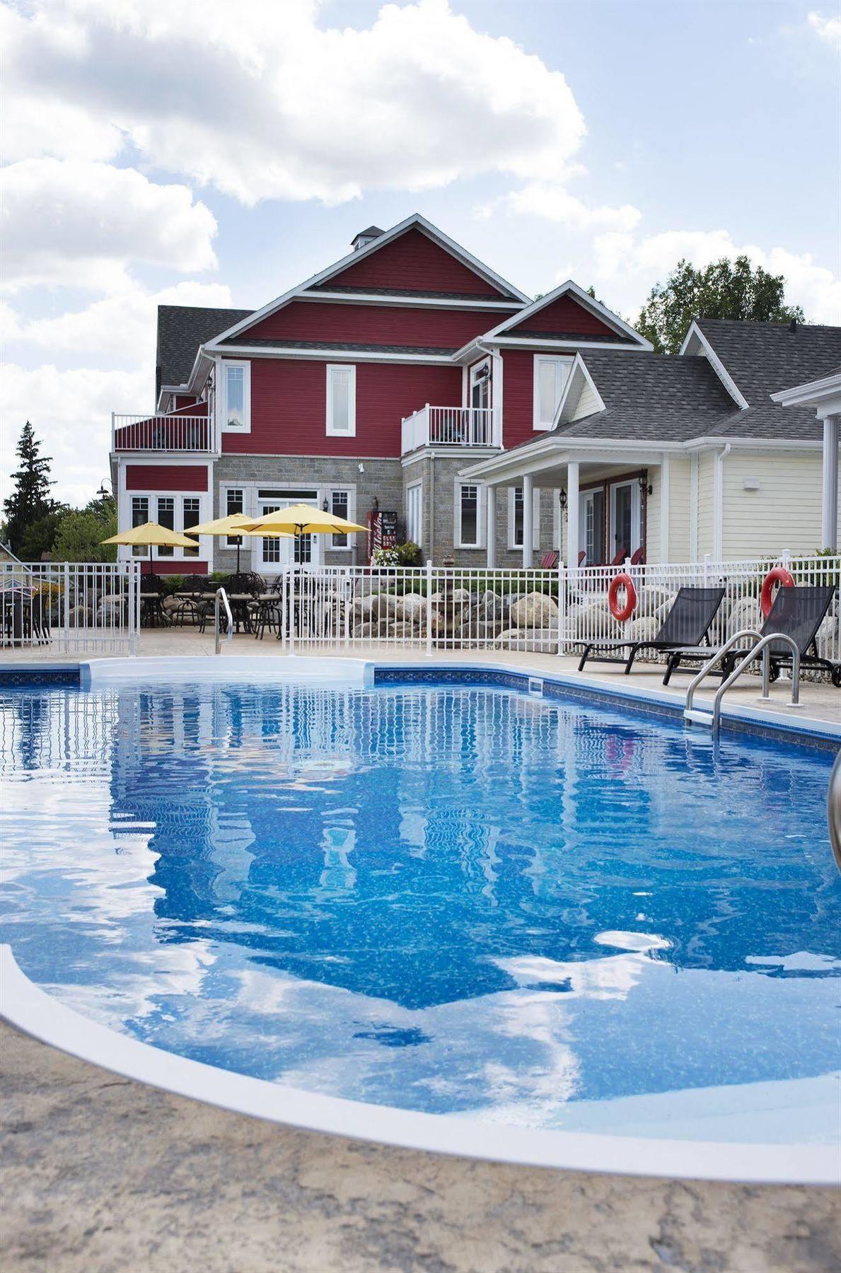 L'Auberge Du Lac Champlain, Chalet Et Spa Venise-en-Québec 外观 照片